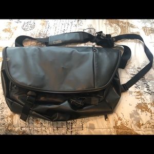 Booq Nerve Messenger Bag- All Tarpaulin- Like New